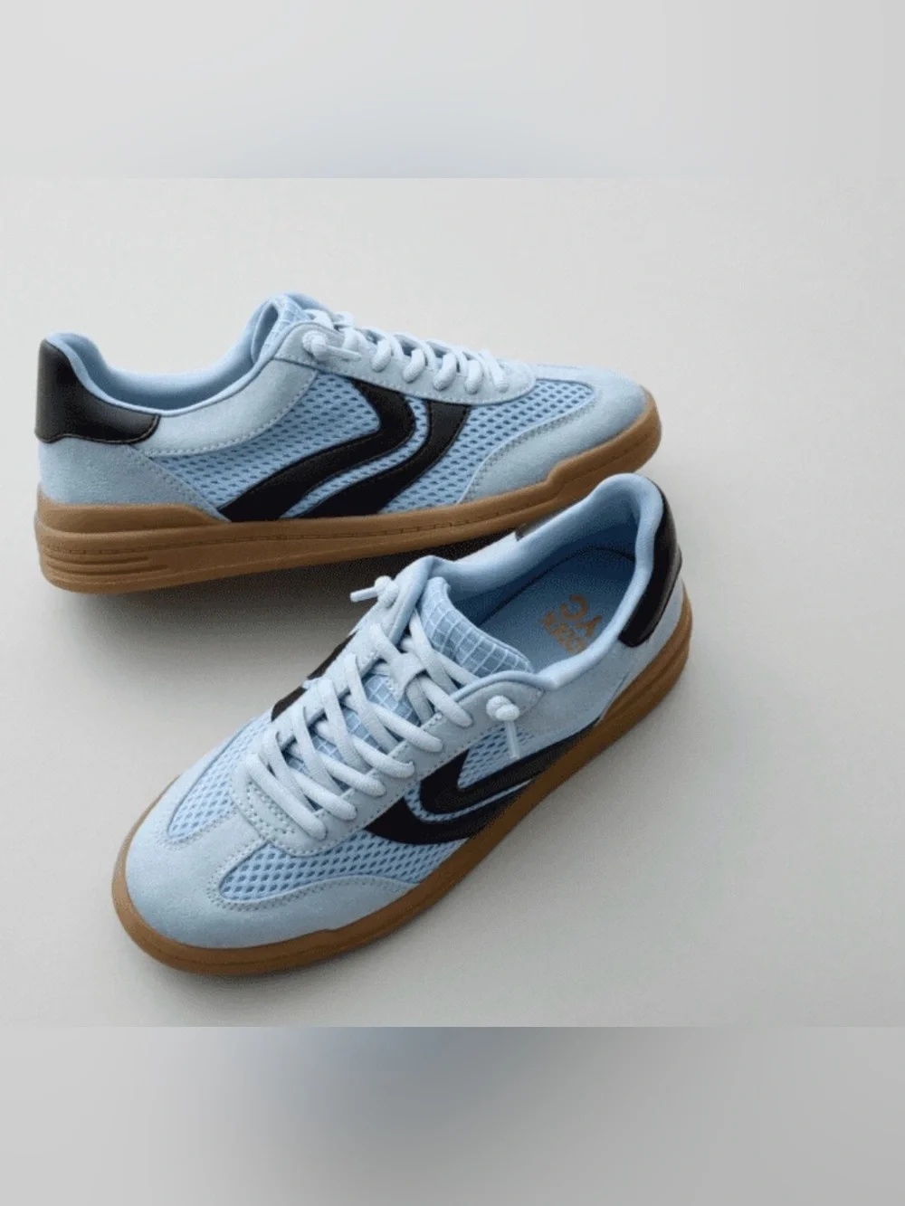 Madden NYC W MNYC Low Sneaker Women's Low Top Lace Up Colorblock Mesh Blue Sz 8